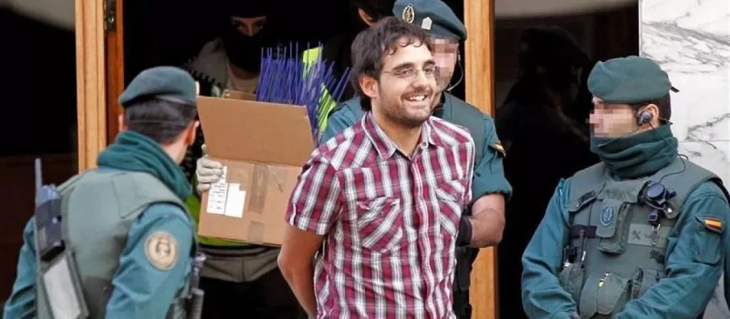 La imagen actual no tiene texto alternativo. El nombre del archivo es: 699d84d91e823.r_d.413-235-15000.jpeg.webp